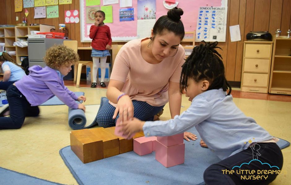 Montessori vs. traditional early childhood education